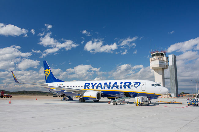  Ryanair es la aerolínea que más vuelos opera en el Aeropuerto de Girona.