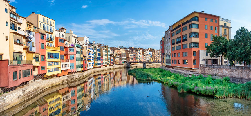 El Aeropuerto de Girona es el principal aeropuerto de la provincia de Girona. 